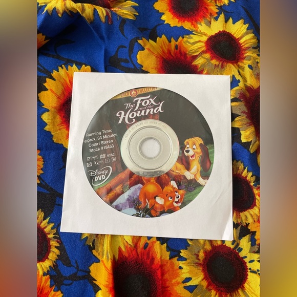 Disney Other - Walt Disney Gold The Fox And The Hound DVD Movie 83 Minutes